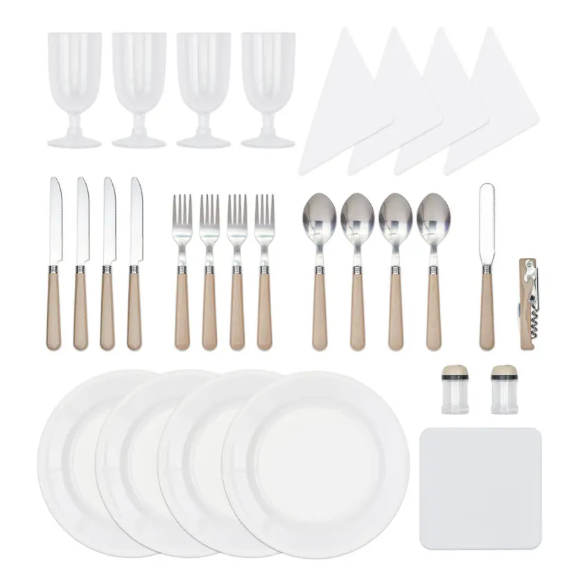 panier-pique-nique-4-personnes (3).webp